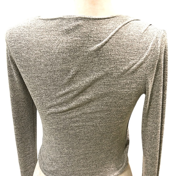 Aritzia Wilfred Free Flavia Heather Gray Long Sleeve Wrap Crop Top Baby Tee - XS - Picture 8 of 13